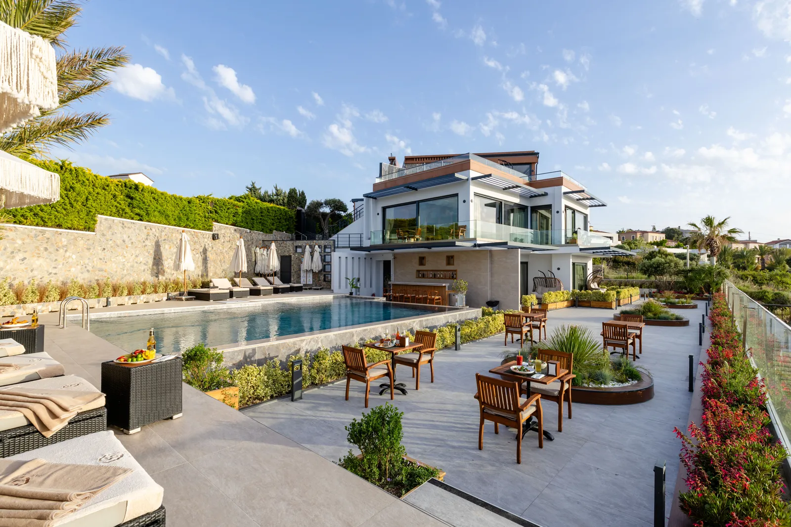  Çeşme Dalyan’da Huzurun Yeni Tanımı